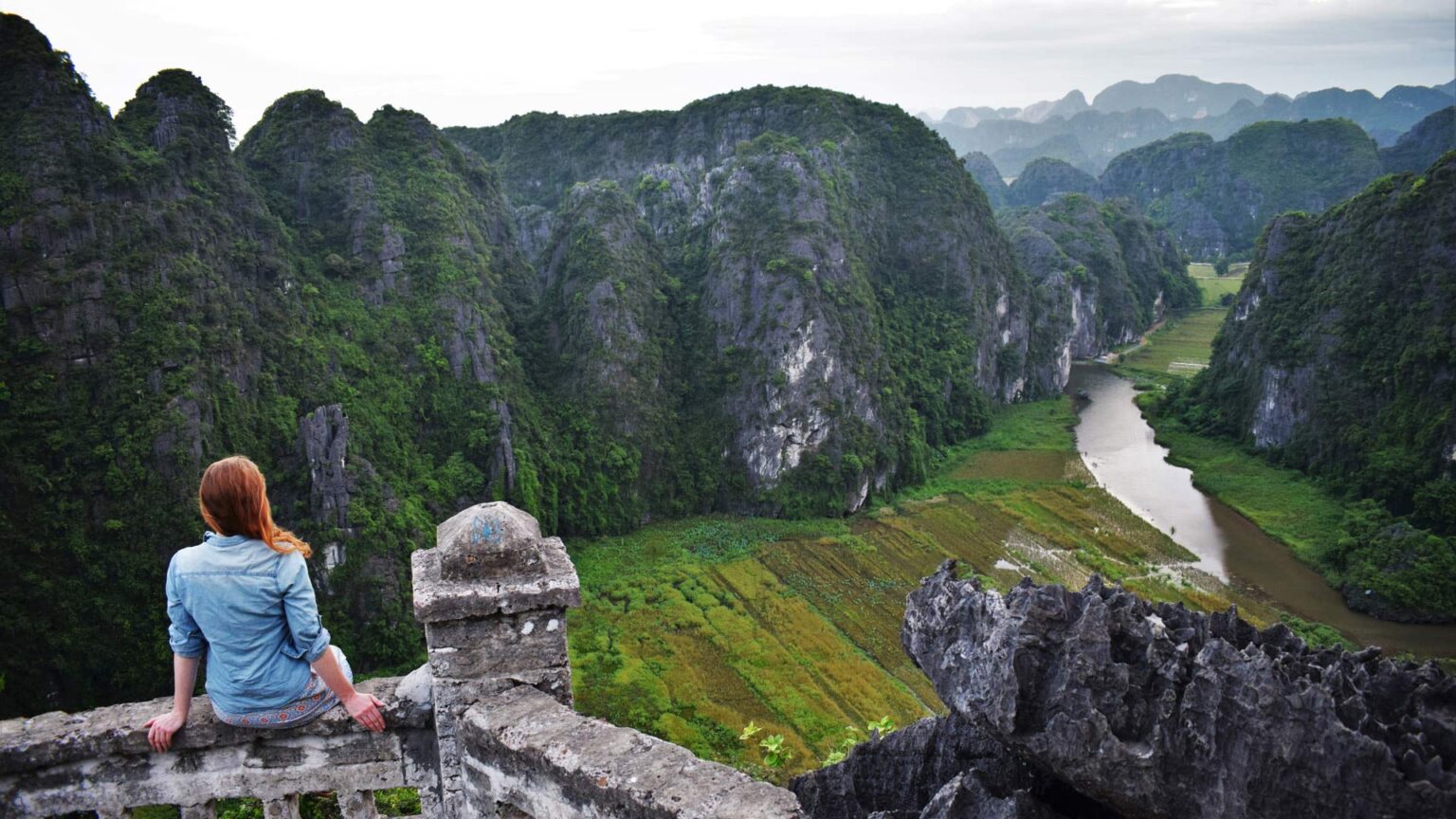 HOA LU TAM COC 1 DAY TRIP BY LIMOUSINE 8