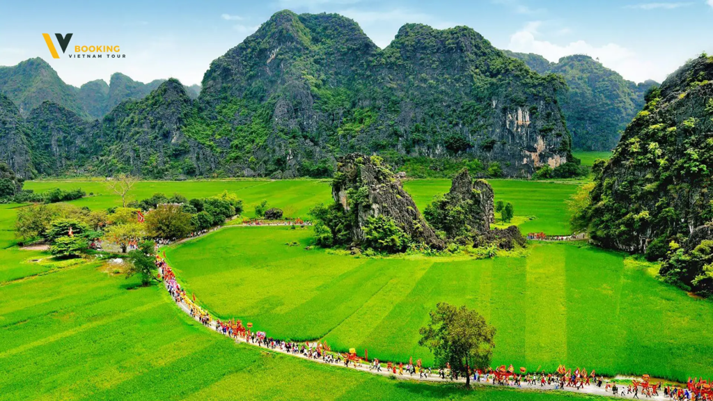 thai vi temple sacred temple in the heart of tam coc