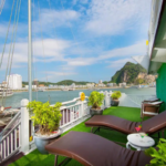 SIGNARURE-CRUISE-9- Bookingvietnamtour