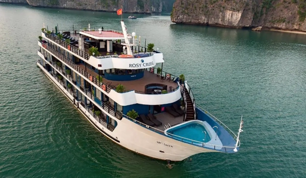 Rosy-Cruise-1- Bookingvietnamtour